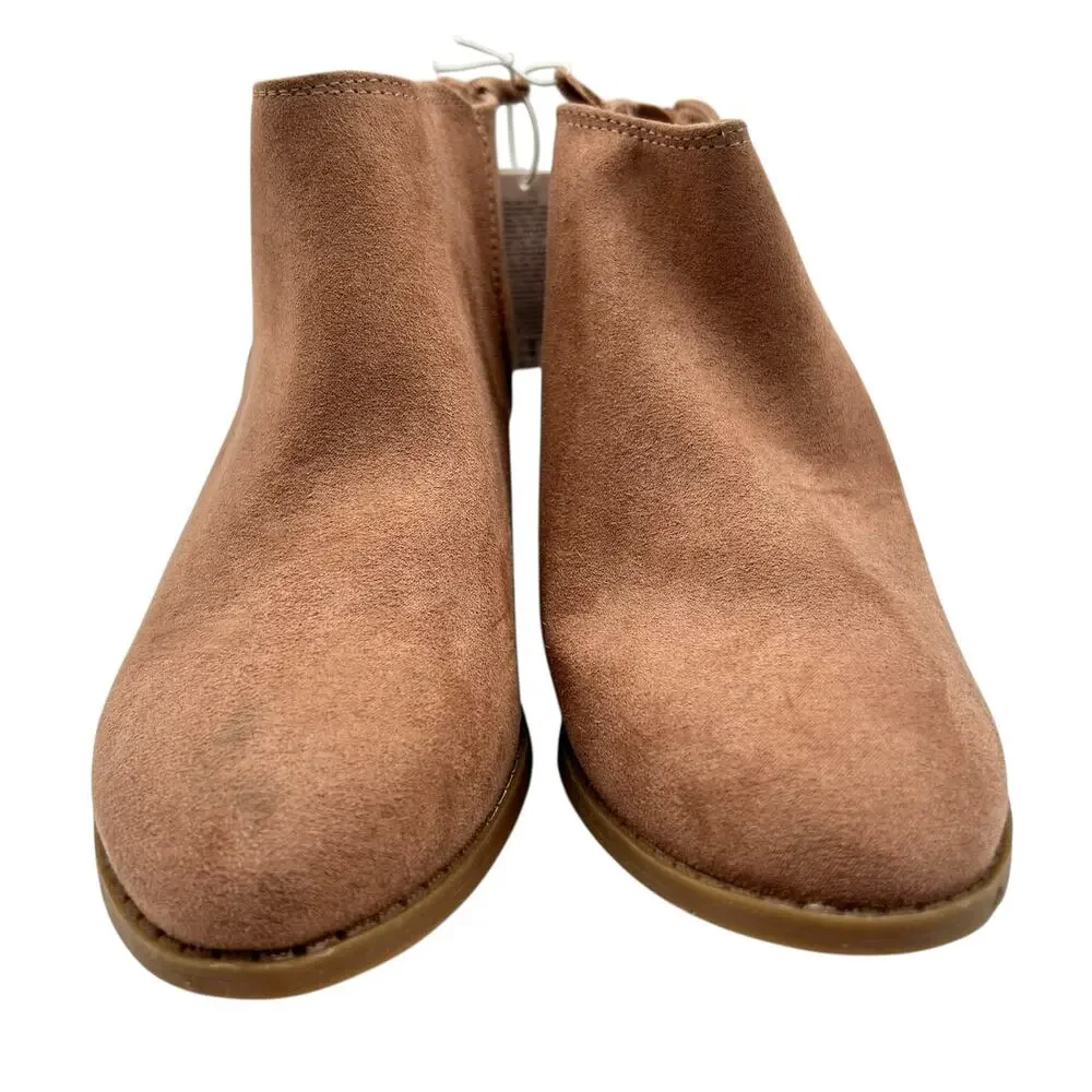 Old Navy Girls Tan Suede Rear Zip Stacked‎ Block Heel Ankle Booties Size 2